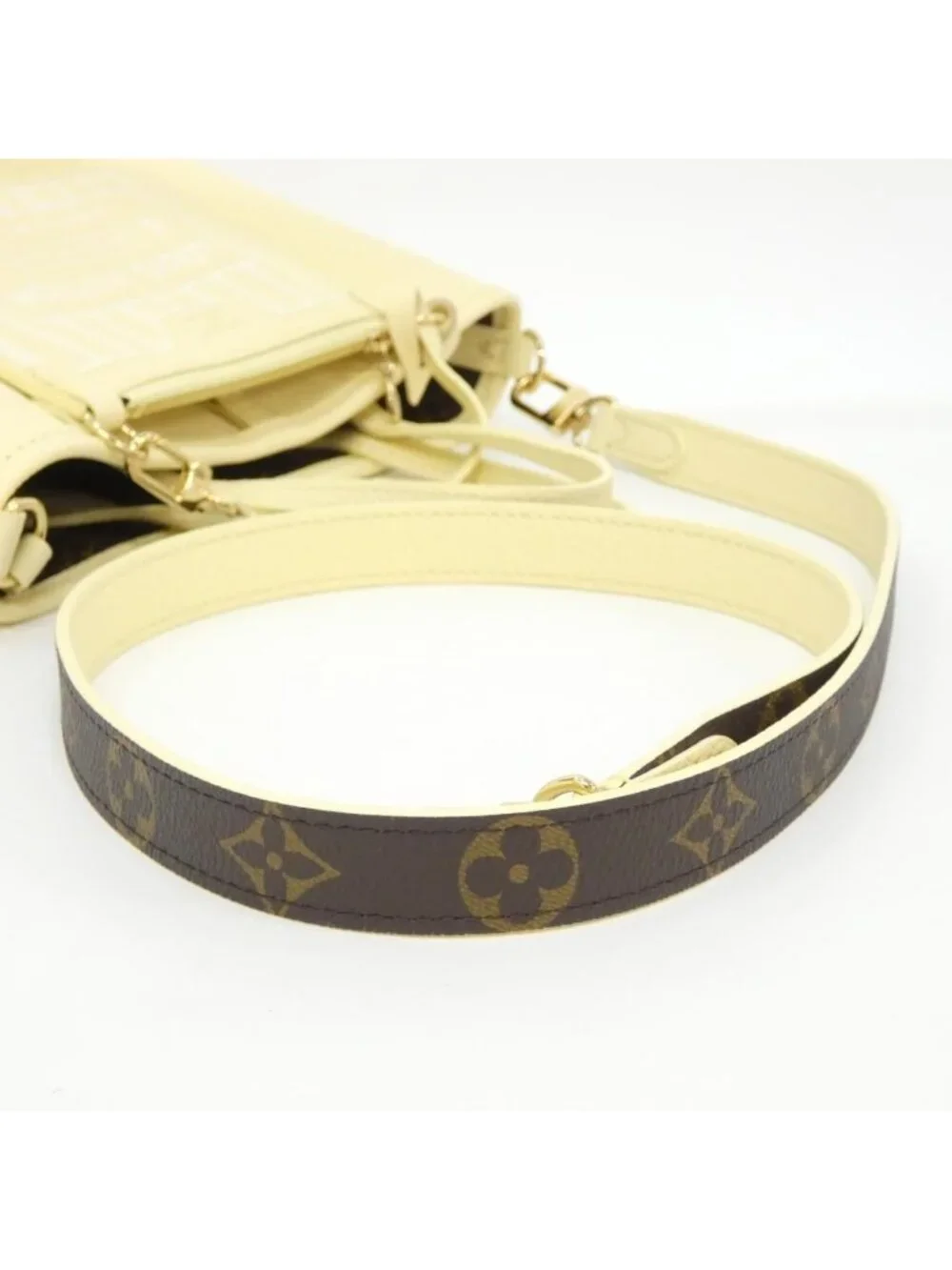 Louis Vuitton this authentic